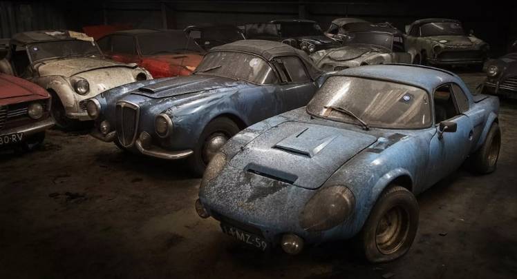 Discovery of a hidden barn reveals an astonishing collection of 230 classic cars